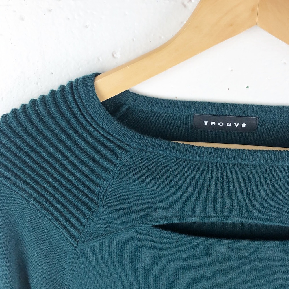 Trouve Cutout Sweater - Picture 7 of 9